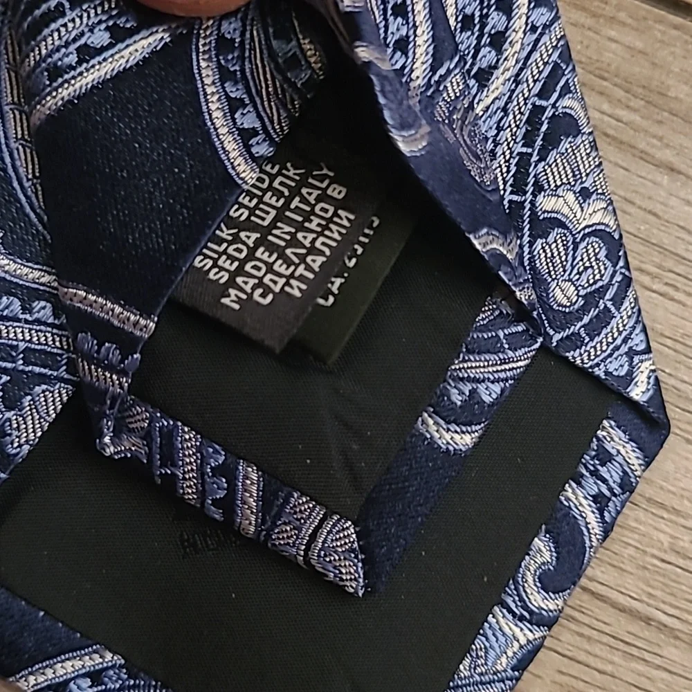 HUGO BOSS Italy Recent‎ Metallic Navy Silver Paisley Skinny Mens Silk Tie NEW